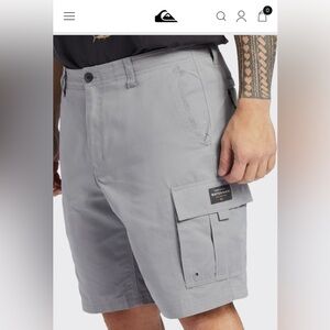Men 🩶 Quiksilver Waterman Maldive Atoll 20" Cargo Shorts, size 38, color Gray